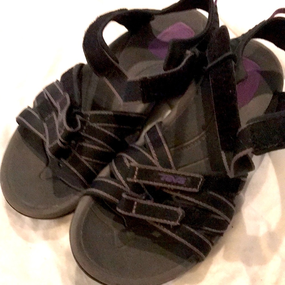 Women's TEVA strappy tirra 4266 Sandals sz 7 EU Sz 38